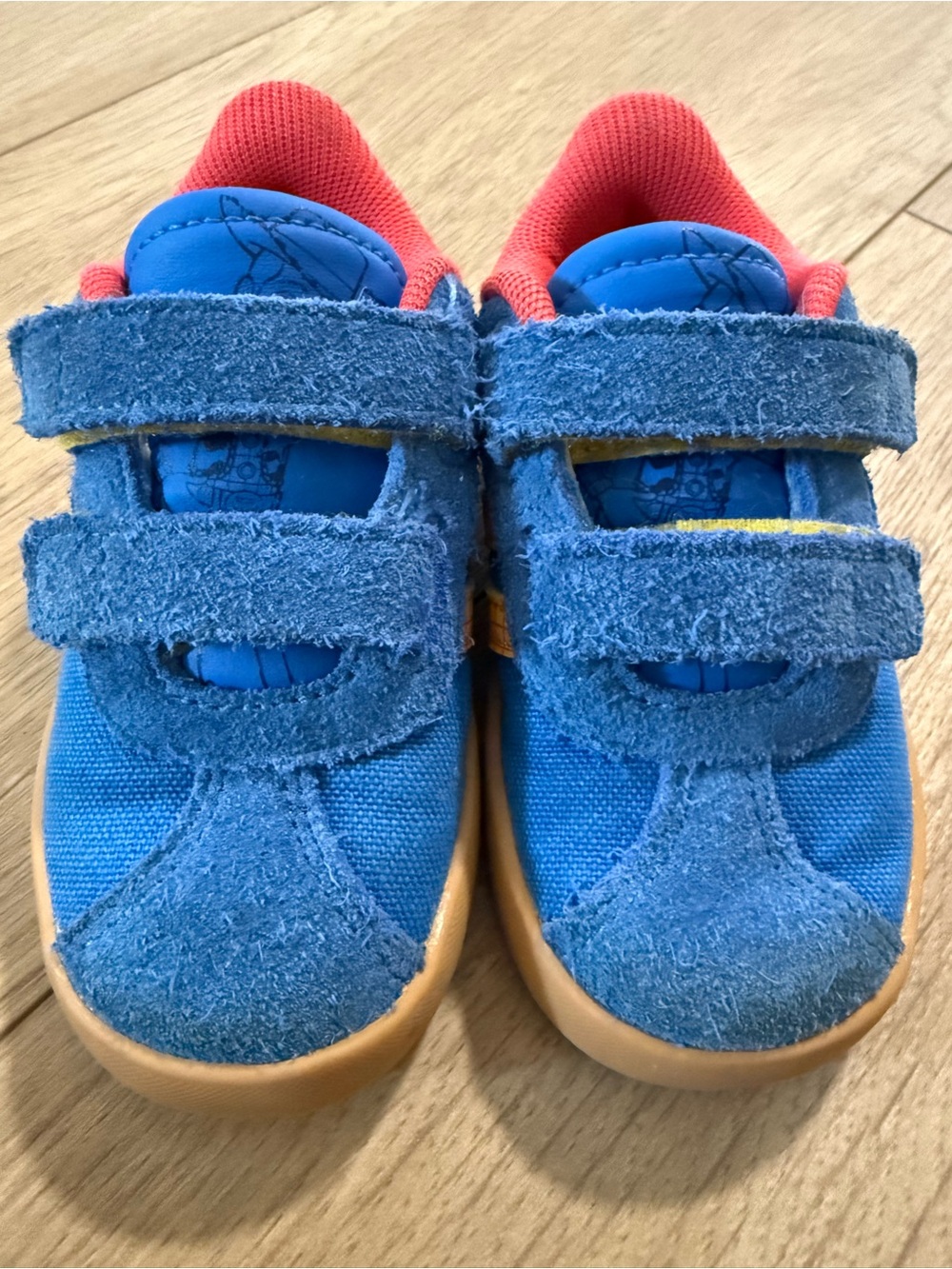 Adidas x Disney Pixar Toy Story Kids Sneakers Size 6K